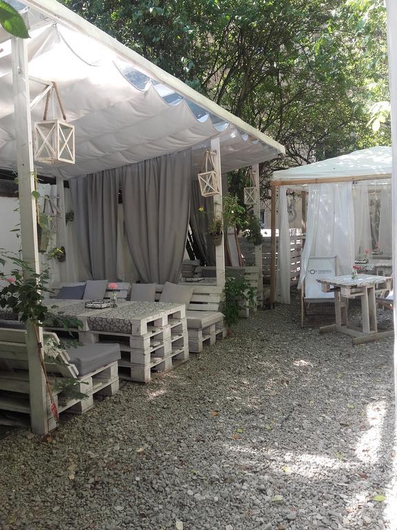 Hostel Al Fresco كراكوفيا المظهر الخارجي الصورة