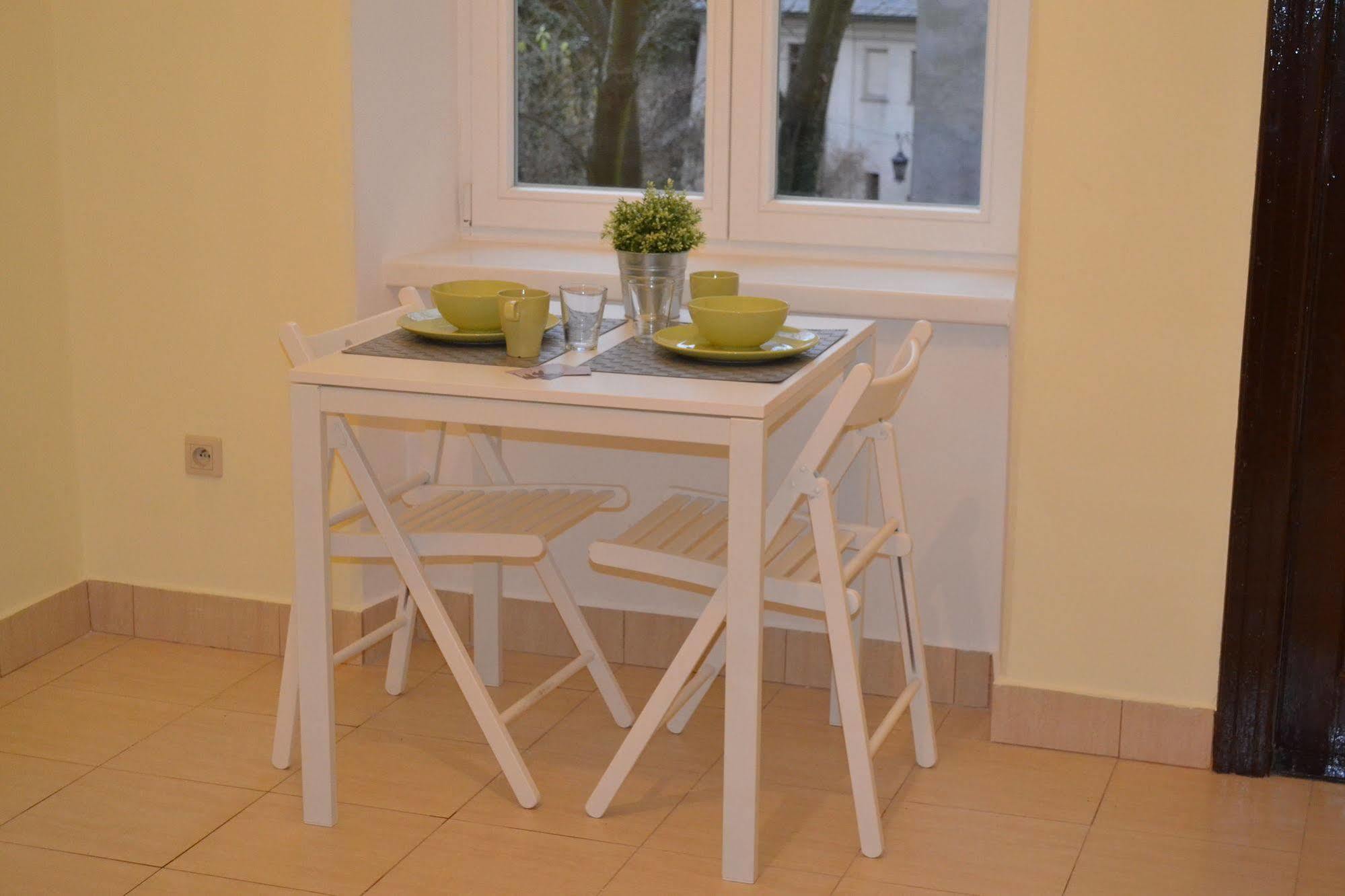 Hostel Al Fresco كراكوفيا المظهر الخارجي الصورة
