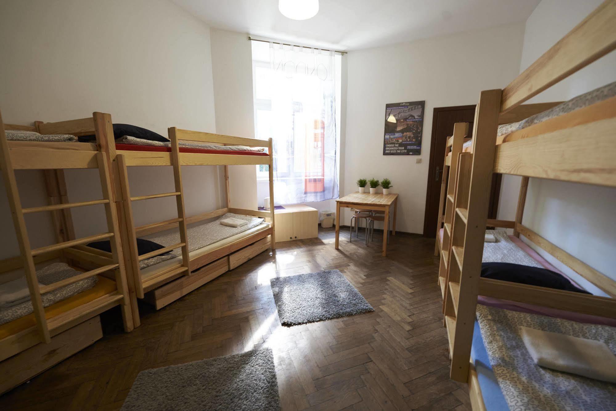 Hostel Al Fresco كراكوفيا المظهر الخارجي الصورة
