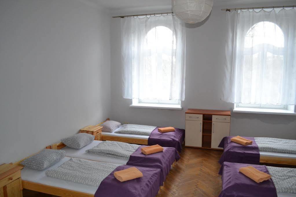 Hostel Al Fresco كراكوفيا المظهر الخارجي الصورة
